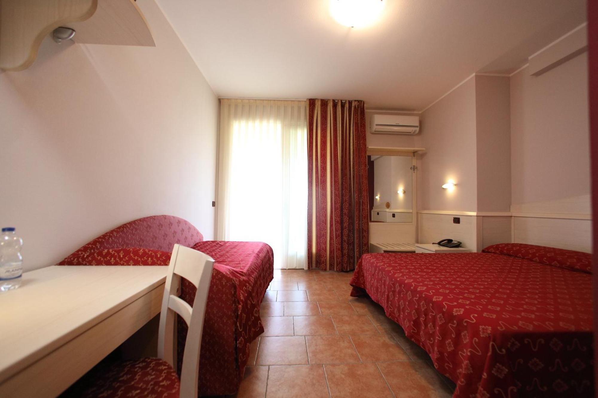 Hotel Campanello Castelnuovo del Garda Exteriör bild